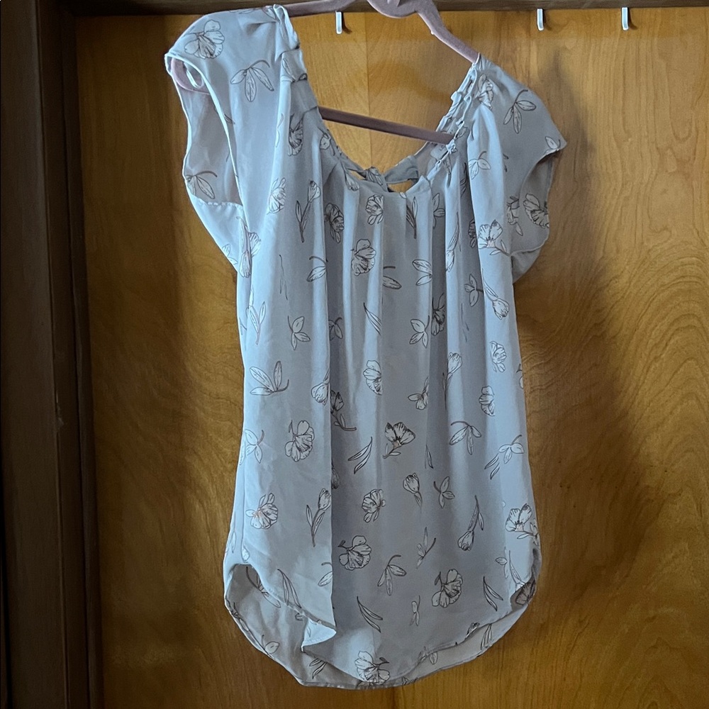 LC Lauren Conrad Floral Print Blouse - Soft Gray